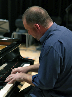 Mark Baynes