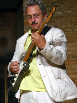 Carlos G Bermudo