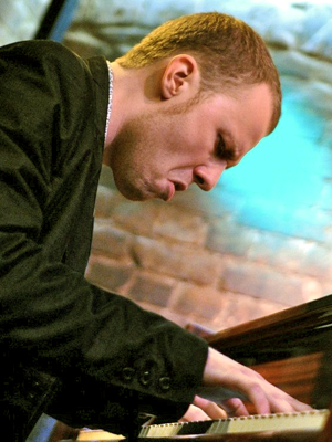 Anton Zubarev